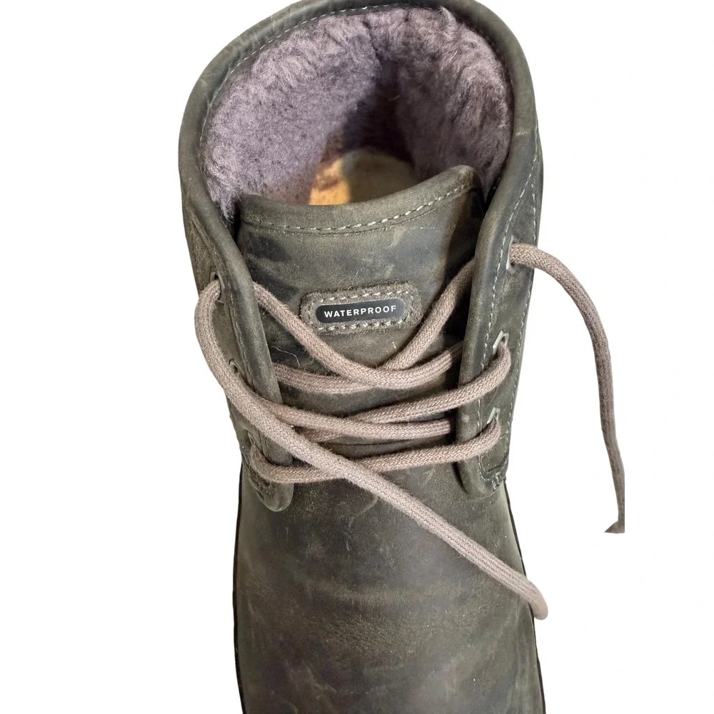 UGG Mens Neumel Waterproof Leather Boots Grizzly Brown Size 9 Fall Winter